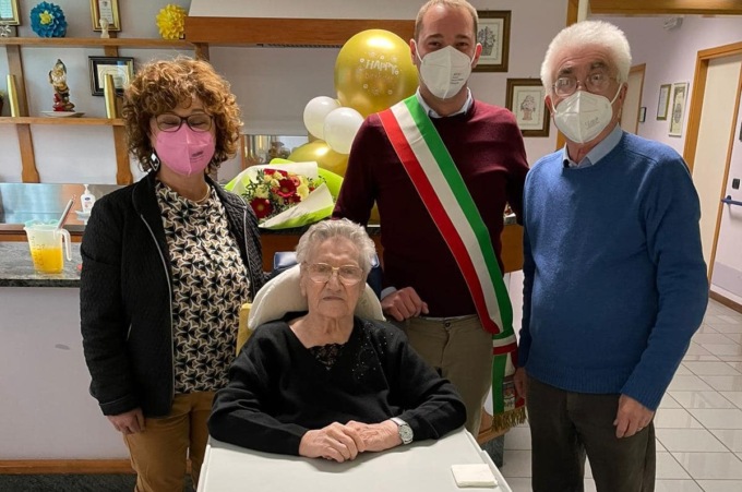 105 candeline per Angela Pagani