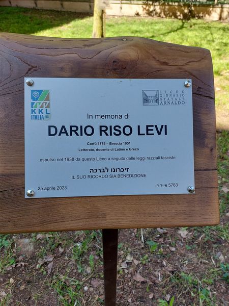 Liceo Arnaldo di Brescia: una targa per il professor Dario Riso Levi