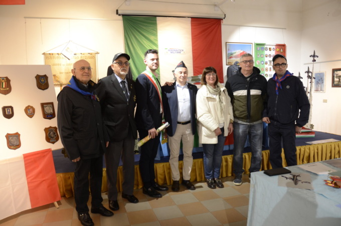 Una mostra per celebrare i 100 anni dell’Aeronautica Militare