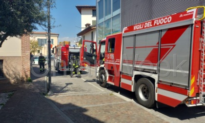 Incendio nel ristorante a Rovato, viabilità in tilt