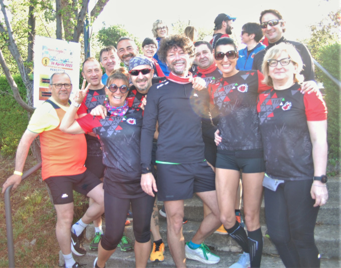 Oltre 800 iscritti alla camminata organizzata da Anastasis