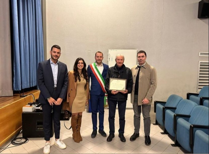 Don Panizza ospite nel teatro di “casa sua”