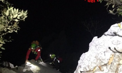 Escursionisti in difficoltà recuperati nella notte sul Monte Castello