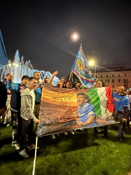 Napoli campione d’Italia: festeggiamenti anche a Brescia