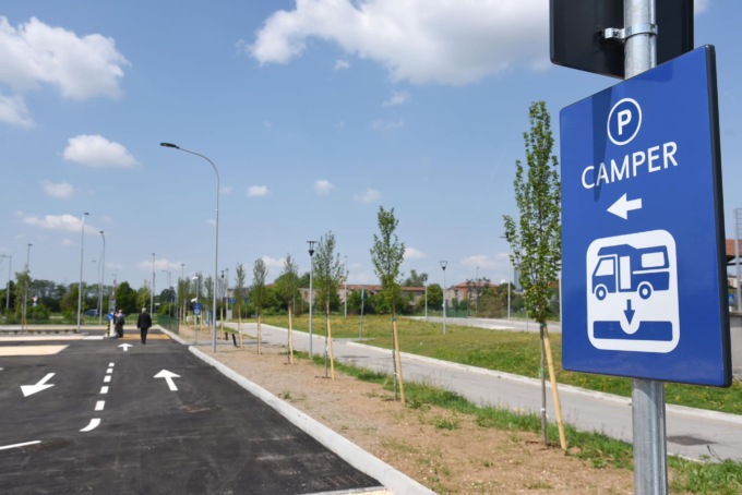 Nuova Area Camper al parcheggio scambiatore della stazione metro di Poliambulanza