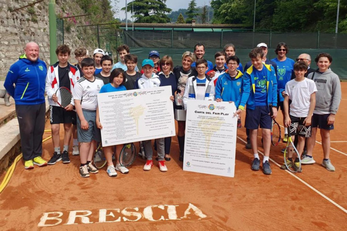 Le carte del Panathlon al Forza e Costanza