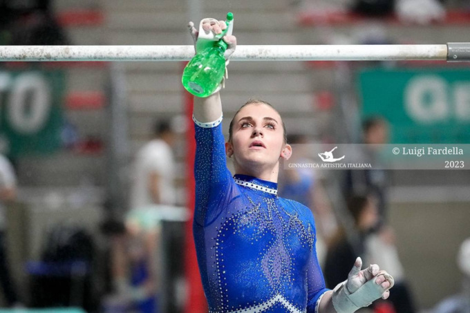 Angela Andreoli, la stella bresciana della ginnastica artistica vince lo Scudetto Italiano