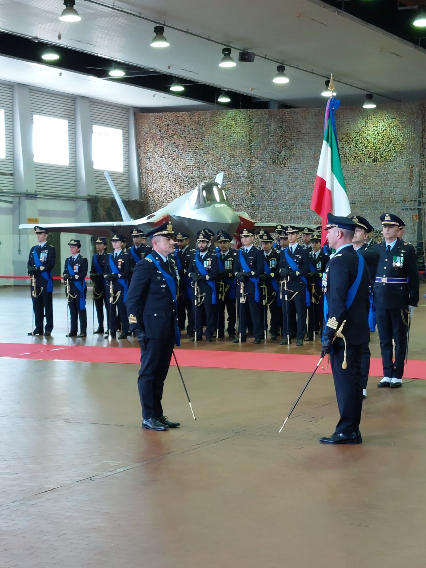 6 Stormo Aeronautica Militare il passaggio di consegne tra il