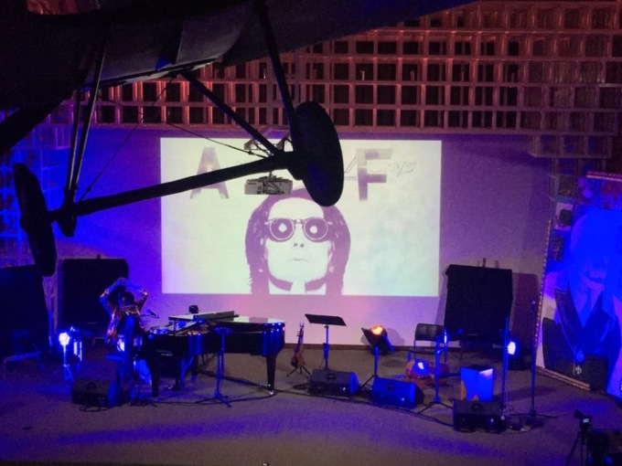 Alberto Fortis, musica ed emozioni hanno preso il volo al Vittoriale degli Italiani