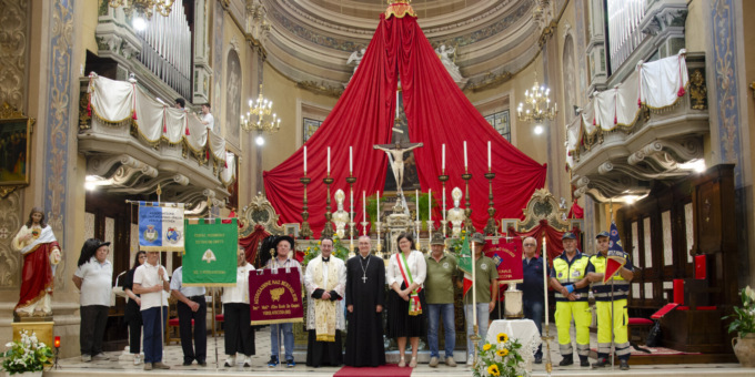 La reliquia di Papa Montini arriva nel giorno in cui villa Alghisi apre le sue porte al paese