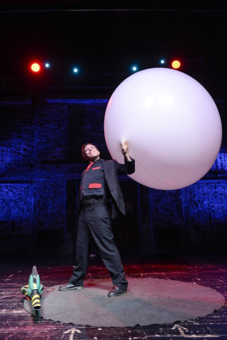 Mr. Bang in scena a Sabbio Chiese per Strabilio Festival