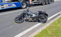 Scontro tra furgone e moto, due biker ricoverati in gravi condizioni