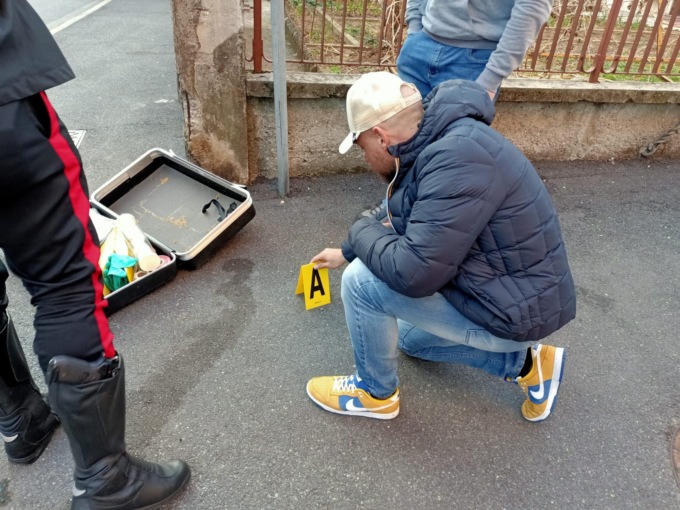 Sparatoria a Urago: cinque arrestati, ipotesi faida nella comunità rom
