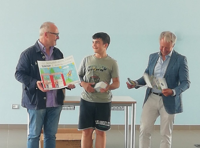 “Bevete l’acqua del Comune/Plastic free”: il progetto green premia due studenti