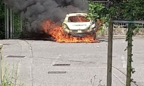 Auto in fiamme a Rovato