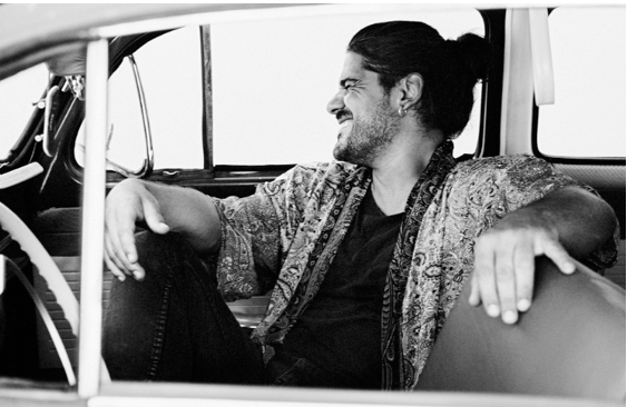 Tener-a-mente apre con Mannarino