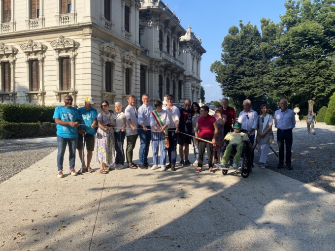 Abbattute le barriere architettoniche: inaugurato il nuovo vialetto della Villa
