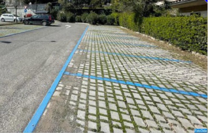 Parcheggi gratis, ma non per tutti