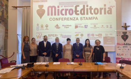 Paesi come pagine in Microeditoria