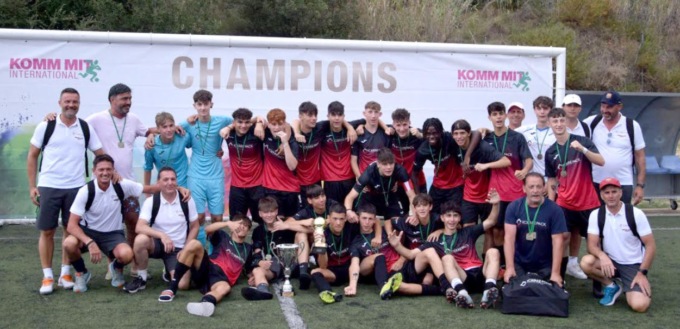 U17 del Team Icierre Pack campioni di Fair play e primi allo Spain Trophy