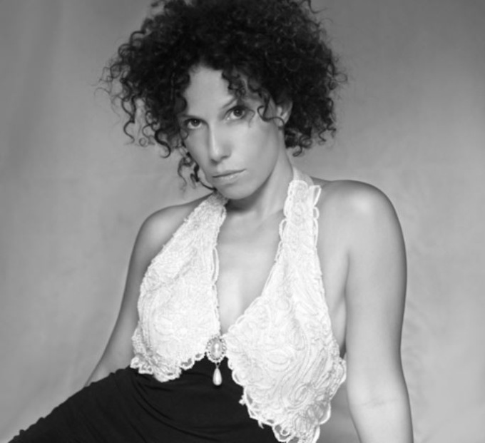 “Paulette et les Chansonniers” in scena alla Limonaia Prà dela Fam