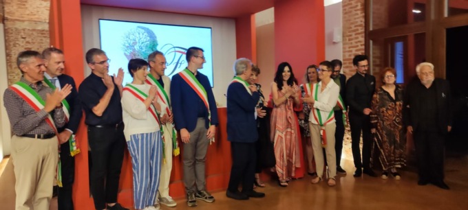 Filosofi lungo l’Oglio è diventato maggiorenne: inaugurata la nuova sede per festeggiare