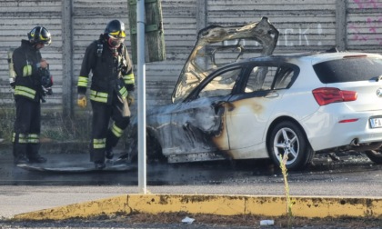 Auto prende fuoco, paura ad Orzinuovi