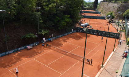 Tennis Forza e Costanza: sabato in Castello arriva l'Open maschile