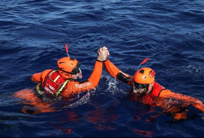 La Guardia Costiera interviene a Gardone Riviera per suppisti in difficoltà