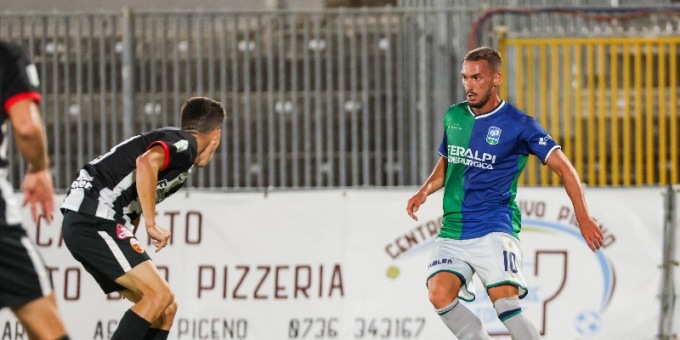 Ascoli-Feralpisalò: match agguerrito 3-0 a favore della squadra di casa