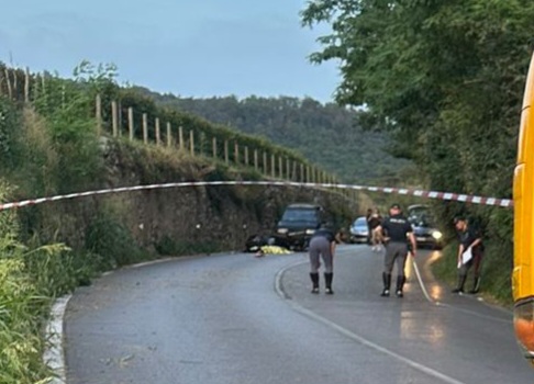 Auto contro moto, muore 36enne a Provaglio d’Iseo