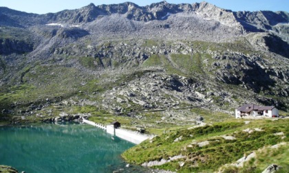 Travolto dai sassi in alta Valle Camonica: muore un escursionista