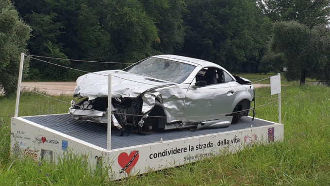 “CONdividere la strada della vita” in cerca di un furgone: l’appello