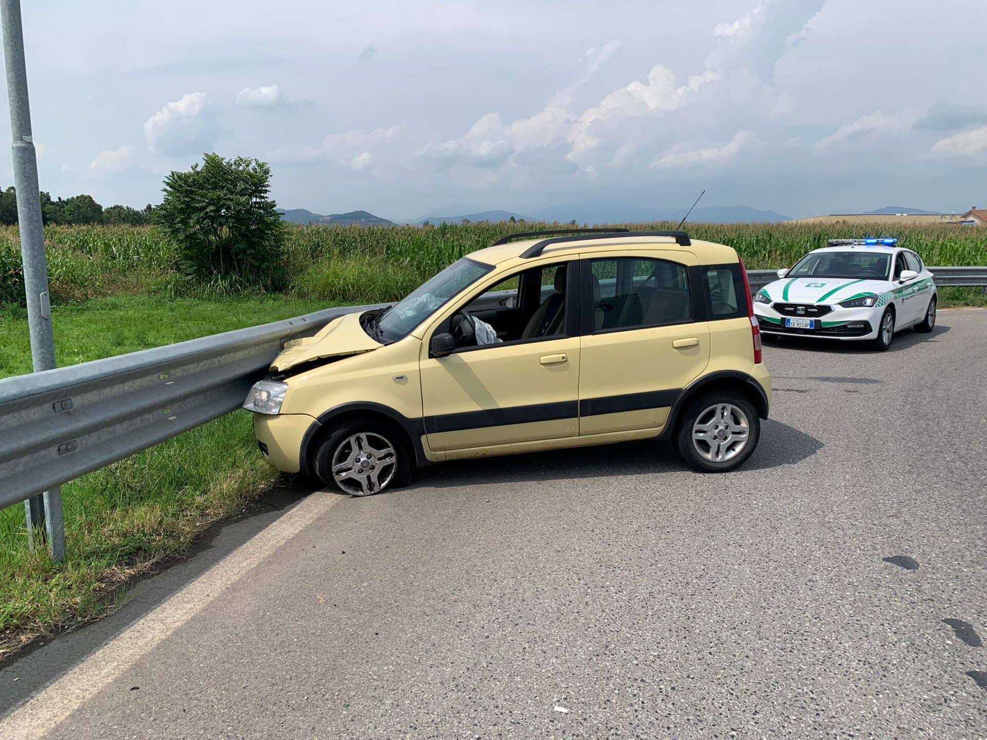 Ubriaco Si Schianta Contro Un Guard Rail A Rovato - Prima Brescia