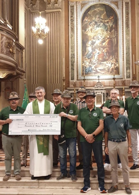 Tornano a suonare le campane a Santa Maria Nascente grazie agli alpini