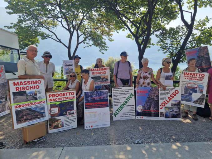 Ciclovia del Garda: la protesta a Limone contro il progetto