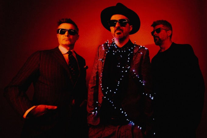 Festa di Radio Onda d’Urto: in scena Motel Connection e Scerida