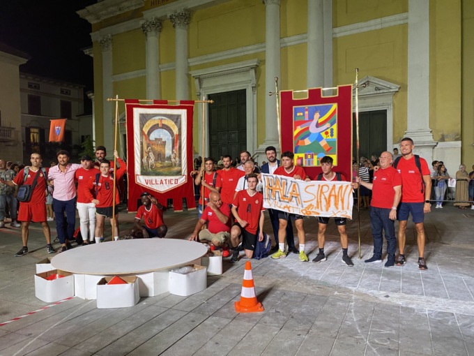 Chiari si colora di rosso: Villatico vince ancora il Palio delle Quadre