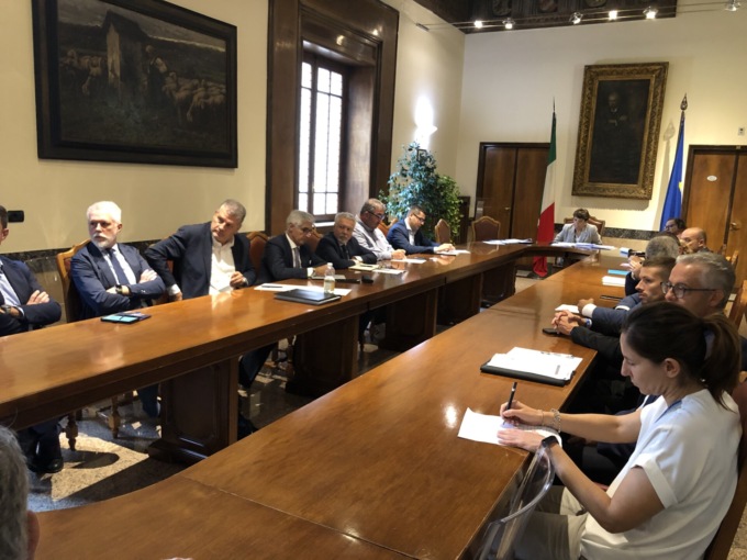 Inserimento lavorativo dei migranti: il tavolo oggi in Prefettura