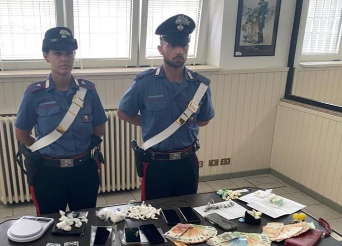 Spaccio di droga: quattro gli indagati e diciotto le perquisizioni eseguite