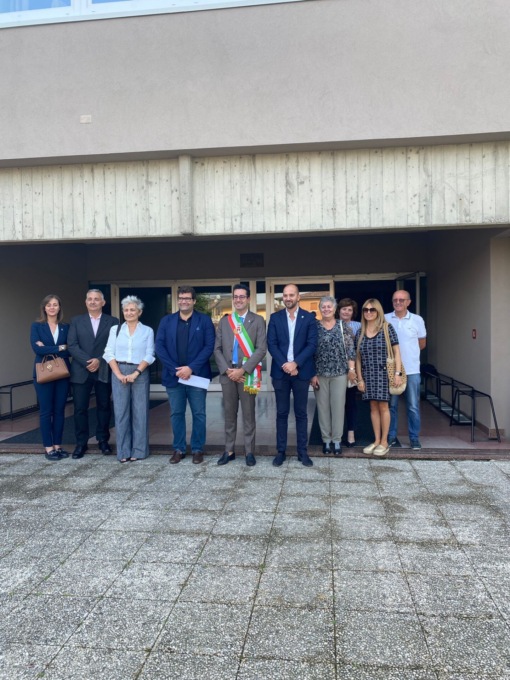 Scuola “rinnovabile”, l’assessore regionale Maione in visita a Roccafranca