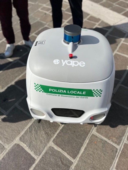 Il robot Yape si candida per entrare nella Polizia locale