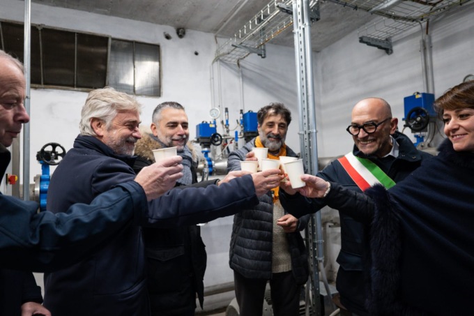 Collaudata la condotta sublacuale che porterà l’acqua potabile a Monte Isola