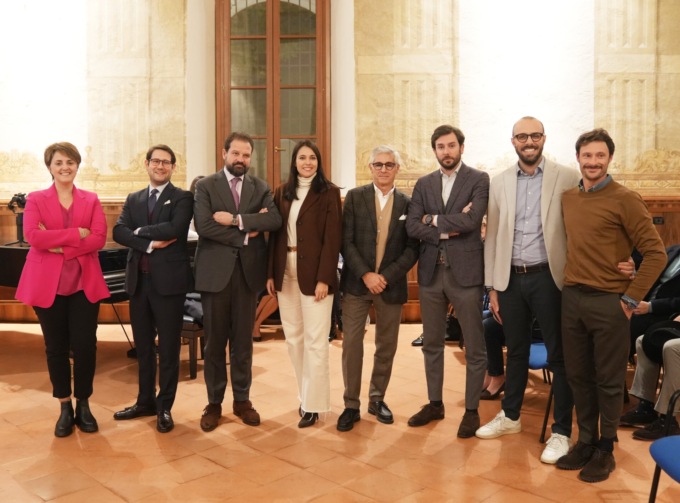 “Dalla Fabbrica all’Arte”: vendute all’asta le 19 opere della mostra, il ricavato per il restyling dell’Incoronazione della Vergine