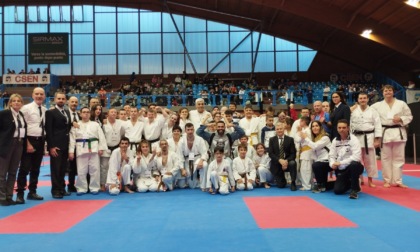 Garda Karate Team al Campionato Nazionale Csen conquista 14 medaglie d'oro