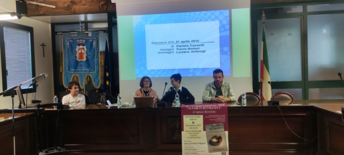 Agnese Bertolotti presenta “Alfabeti di umanità”