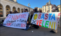 Brescia: gli studenti scendono in piazza per protestare contro "Una scuola indifferente"