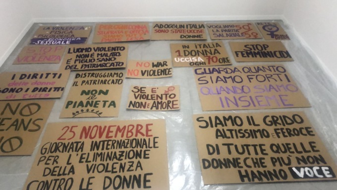 Chiari dice “no” alla violenza sulle donne