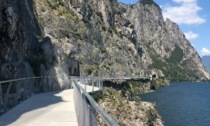 Ciclovia del Garda: niente passaggio sulla 45bis e sul lungolago di Gardone