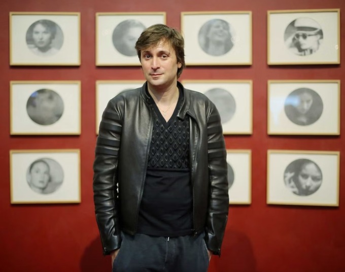 Francesco  Vezzoli inaugura l’anno accademico di LABA